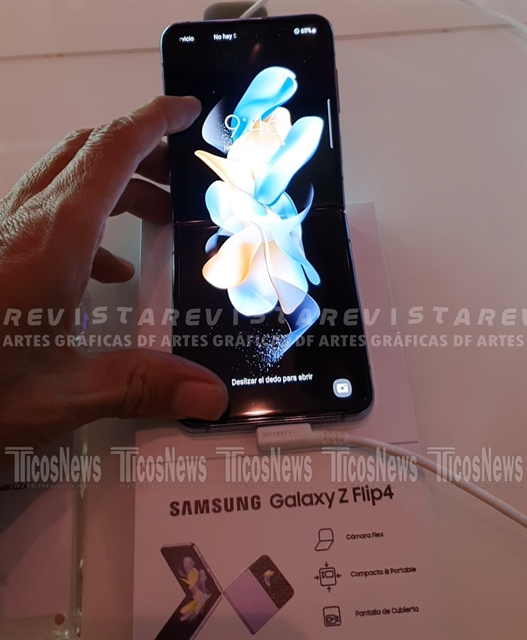 GALAXY ZFLIP4