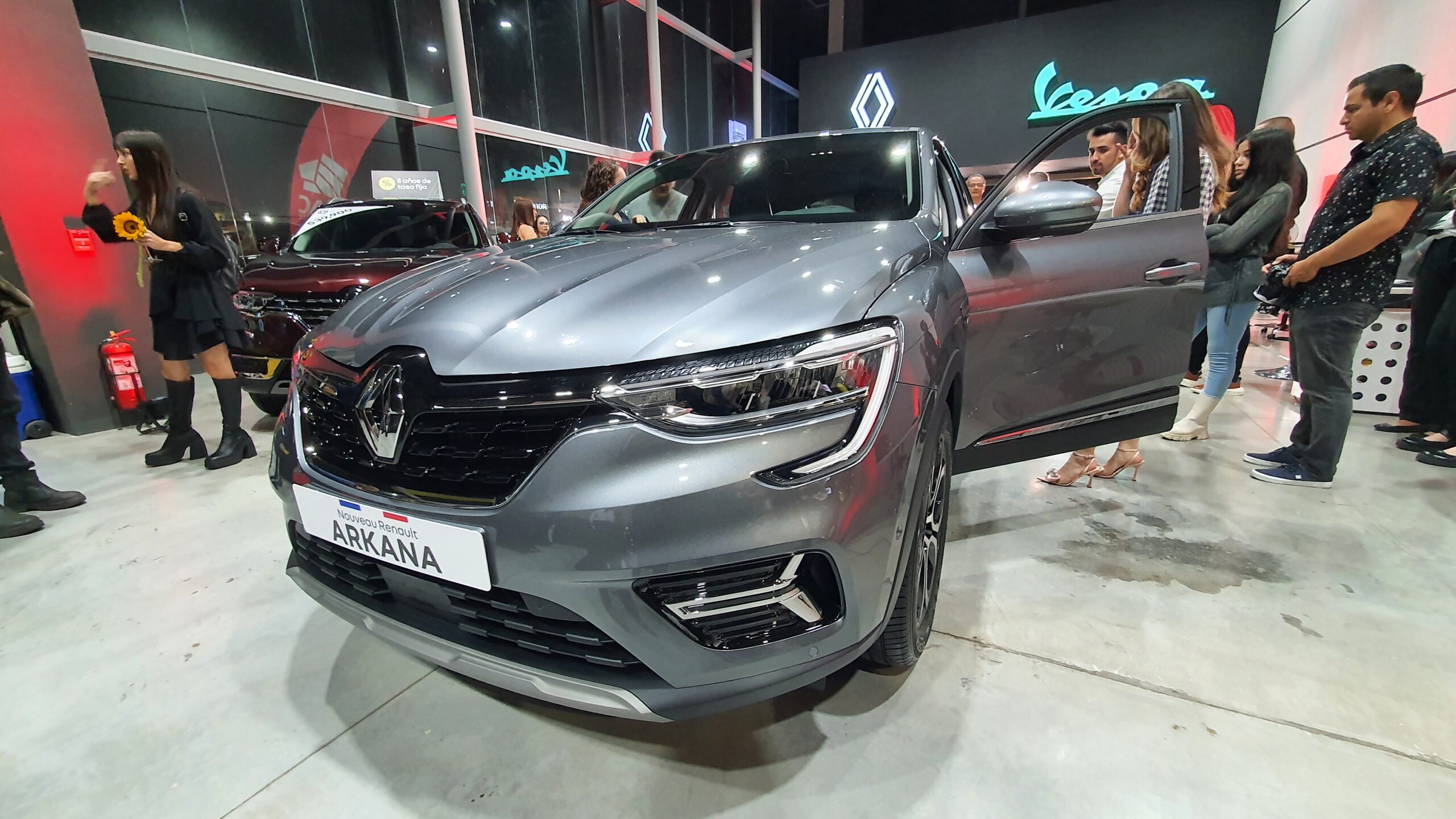 RENAULT