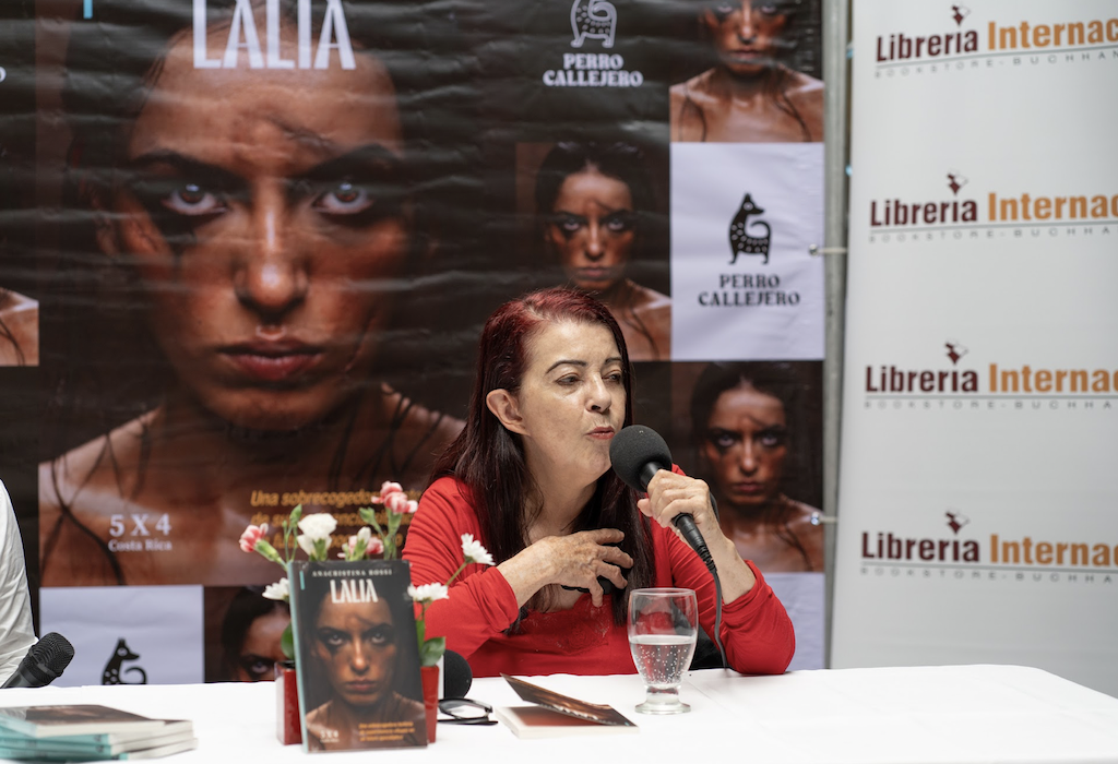 LALIA LIBRO