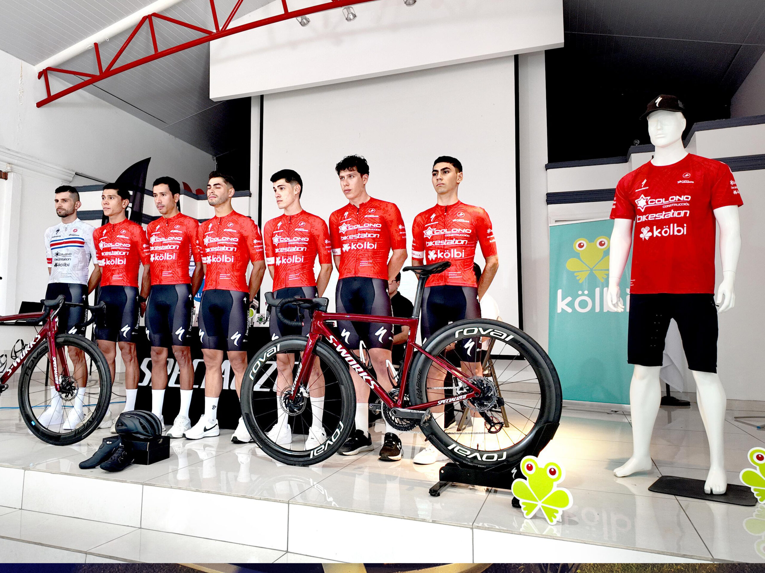 Colono Bike Equipo